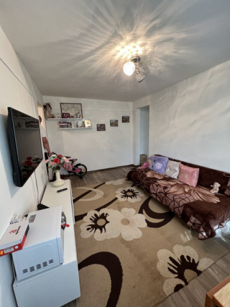 Apartament 3 cam, cf 3, Vest Piata Aurora