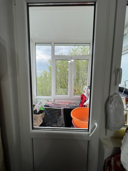 Apartament 2 cam, cf 2, et 3/4, Vest