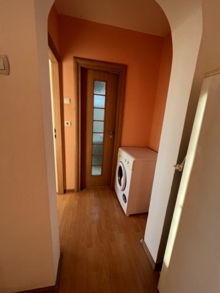 Ap 2 cam conf 1 dec, et 6/10,  Bld Republicii- 8 Martie