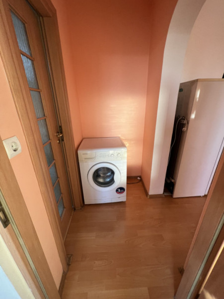 Ap 2 cam conf 1 dec, et 6/10,  Bld Republicii- 8 Martie