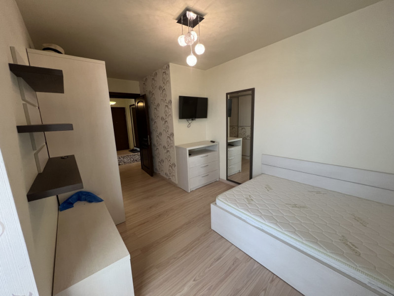 Ap 4 cam conf 1 A dec, et 6/8, Eroilor, de lux