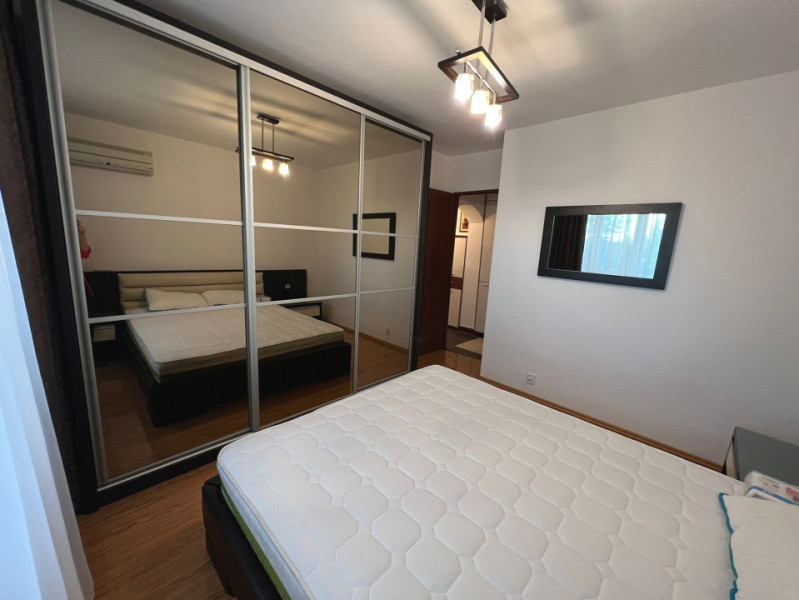 Ap 2 cam conf 1 dec, etaj 1/4 Central