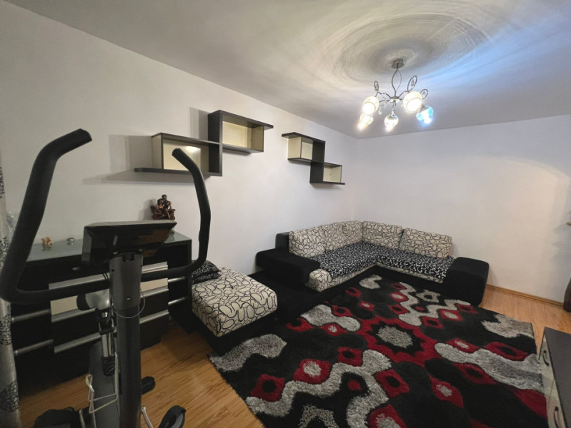 Ap 2 cam conf 1 dec, etaj 1/4 Central