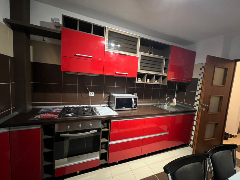 Ap 2 cam conf 1 dec, etaj 1/4 Central