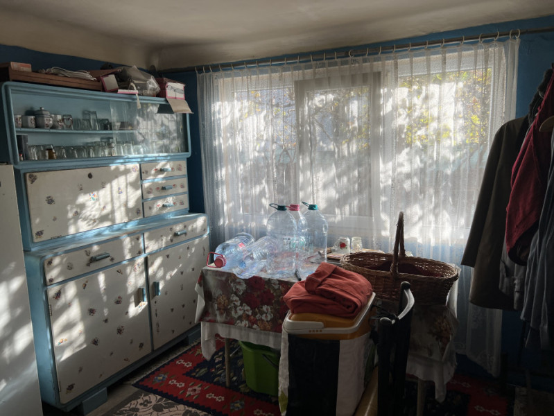 Casa Lipanesti, teren 2 854 mp, stradal