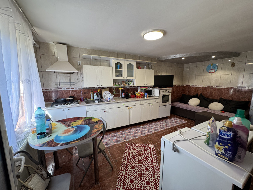 Casa caramida, zona Bar Bucov, renovata si extindere 2008-2018, Afi-Cora