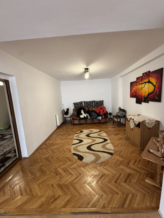 VILA Demisol+ Parter +Et 1+ Mansarda Ultracentral