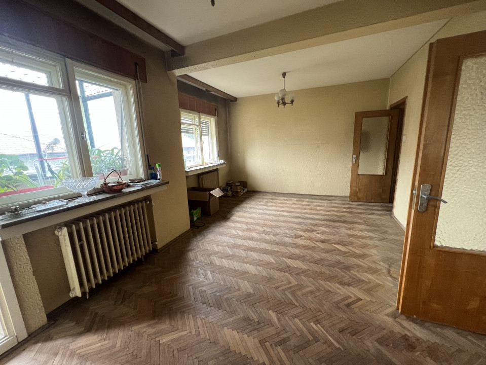 Ap 4 cam conf 1 dec, circular, et 2/4, zona Sud- Bulevard