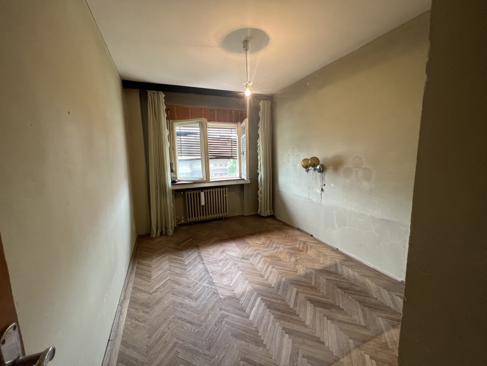 Ap 4 cam conf 1 dec, circular, et 2/4, zona Sud- Bulevard