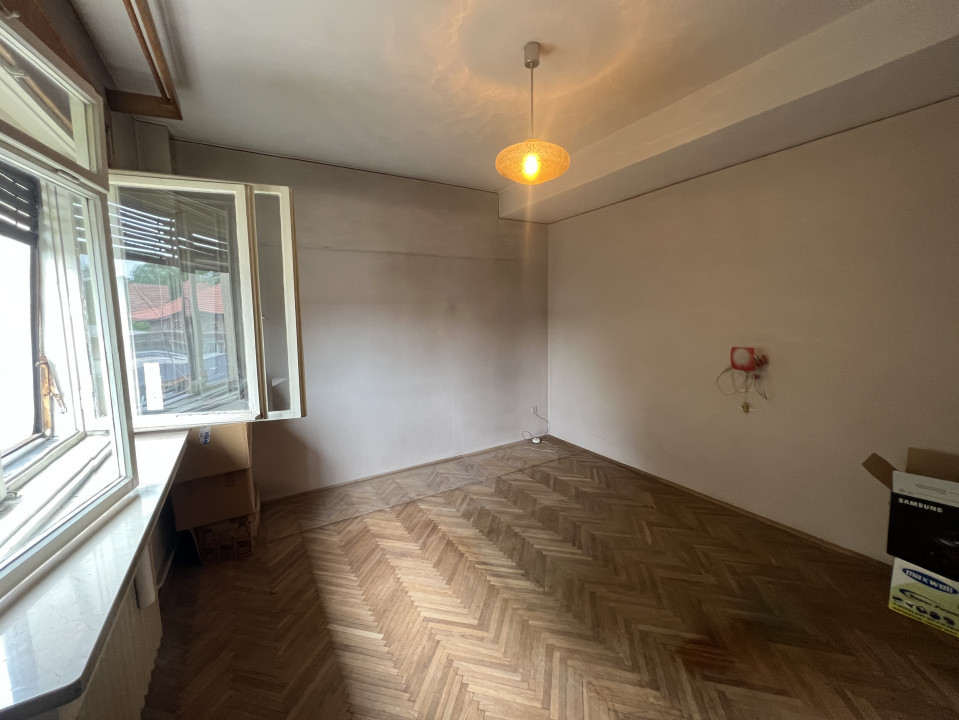 Ap 4 cam conf 1 dec, circular, et 2/4, zona Sud- Bulevard