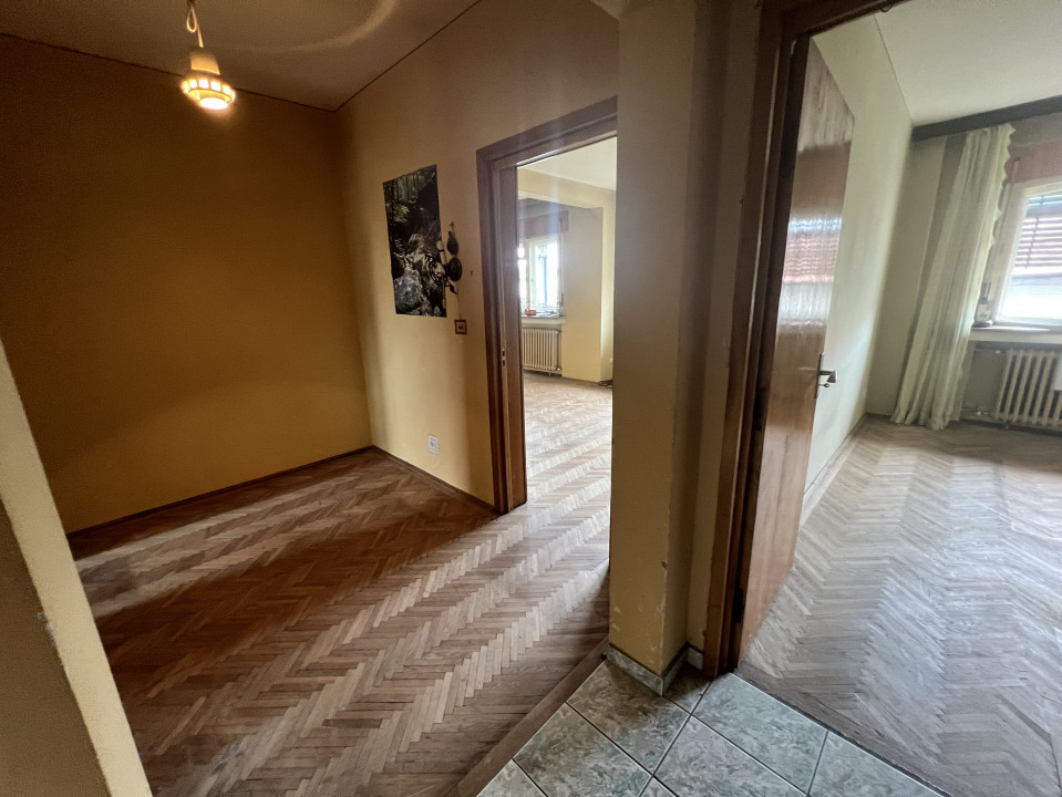 Ap 4 cam conf 1 dec, circular, et 2/4, zona Sud- Bulevard