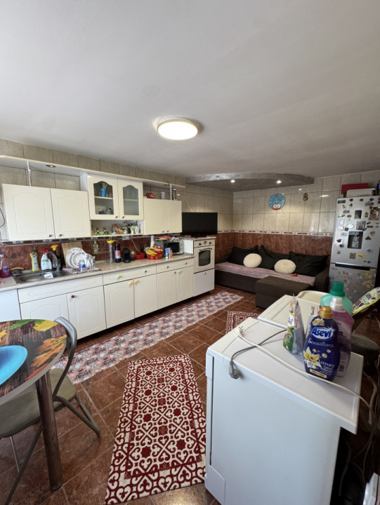 Casa caramida, zona Bar Bucov, renovata si extindere 2008-2018, Afi-Cora