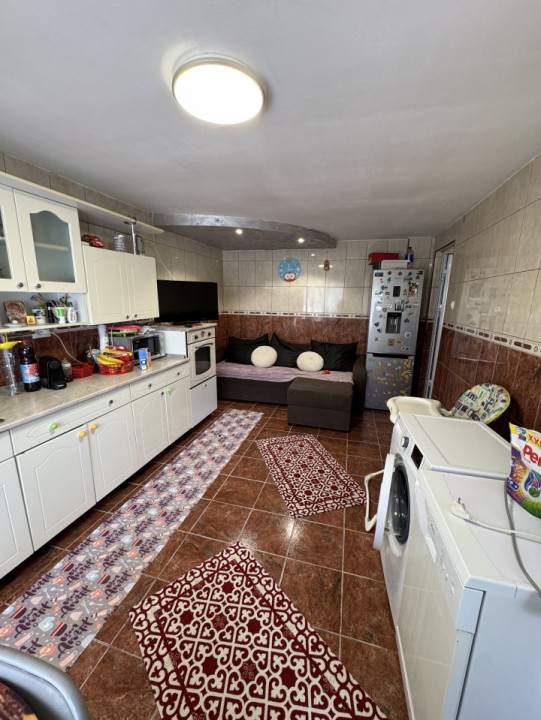 Casa caramida, zona Bar Bucov, renovata si extindere 2008-2018, Afi-Cora