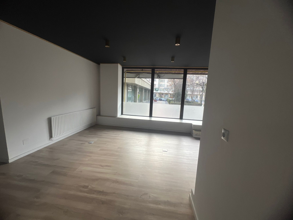 Spatiu Comercial 90 mp, Ultracentral stradal