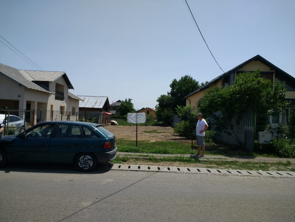 Teren intravilan 803 mp, deschidere 12, 55 ml, Strejnic-Primarie-stradal
