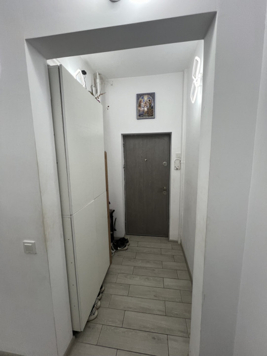 ap 3 cam conf 1 A dec, et 2/3, zona Sud- Eminescu