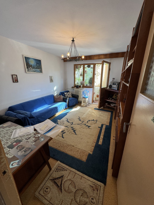 Apartament 3 cam, cf 2 dec, Sos Vestului