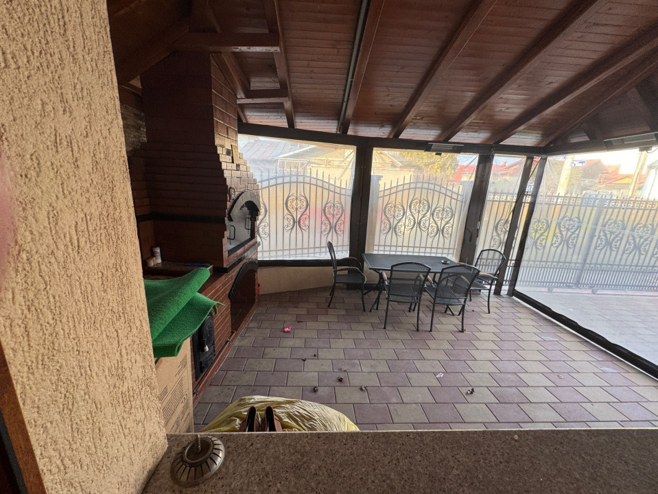 VILĂ MODERNĂ P+1E DE VÂNZARE – TRAIAN