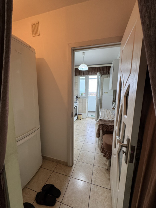 Apartament 3 camere, CF 1A, decomandat, etaj 9/10, Mihai Bravu