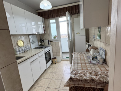 Apartament 3 camere, CF 1A, decomandat, etaj 9/10, Mihai Bravu