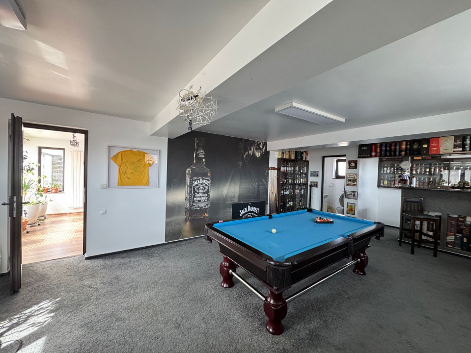 VILĂ P+1 MODERNĂ CU PISCINĂ, ACCES PRIVAT STREJNIC