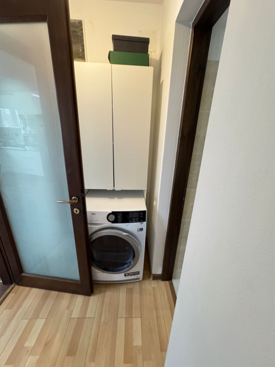 VILĂ P+1 MODERNĂ CU PISCINĂ, ACCES PRIVAT STREJNIC