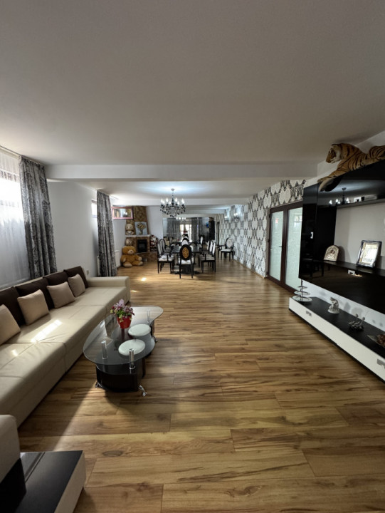 Vila P+ Et 1, Bulevardul Bucuresti