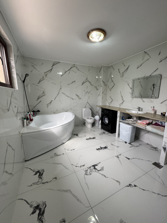 Vila P+ Et 1, Bulevardul Bucuresti