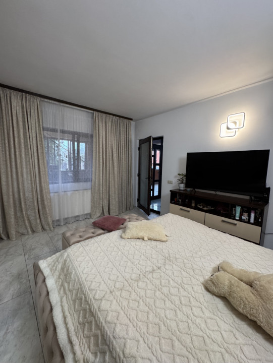 Vila P+ Et 1, Bulevardul Bucuresti