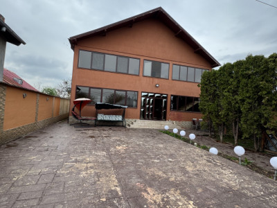 Vila P+ Et 1, Bulevardul Bucuresti