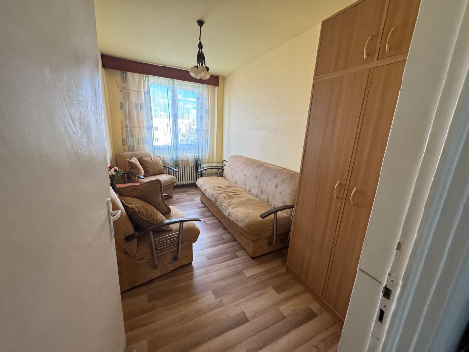 De închiriat – Apartament 3 camere, complet mobilat și utilat – Nord, Școala 8