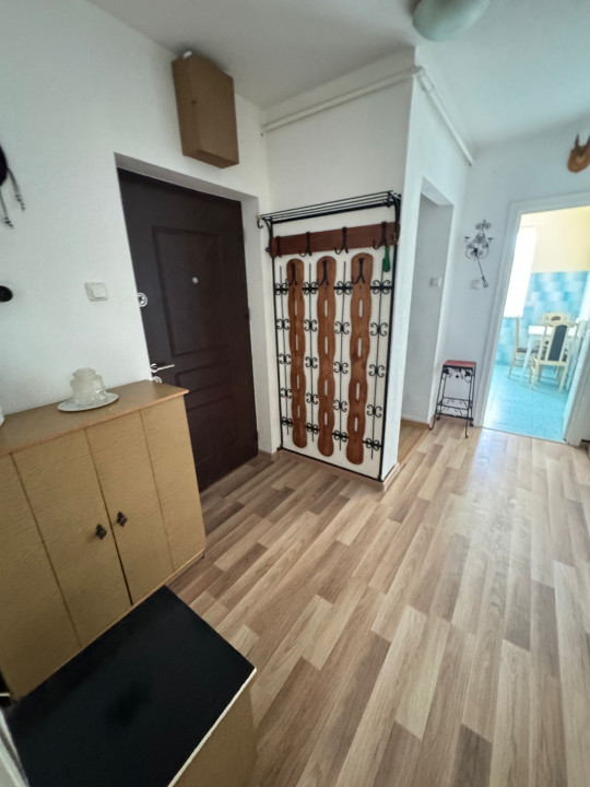 De închiriat – Apartament 3 camere, complet mobilat și utilat – Nord, Școala 8