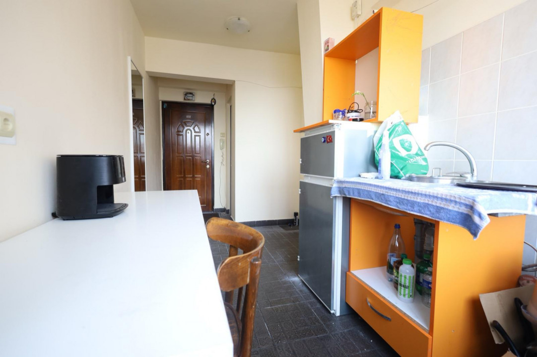 Apartament 2 camere, conf. 1, semidecomandat – etaj 8/9 Republicii