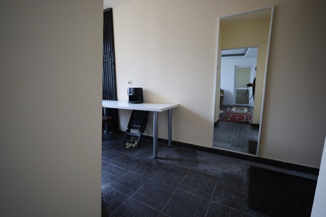 Apartament 2 camere, conf. 1, semidecomandat – etaj 8/9 Republicii