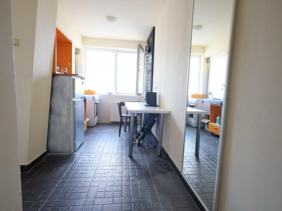 Apartament 2 camere, conf. 1, semidecomandat – etaj 8/9 Republicii