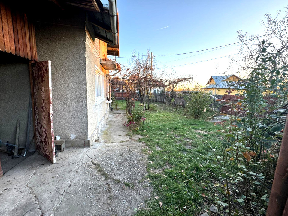 Casă solidă de vânzare în Bordenii Mari – teren generos, colț de liniște urbană