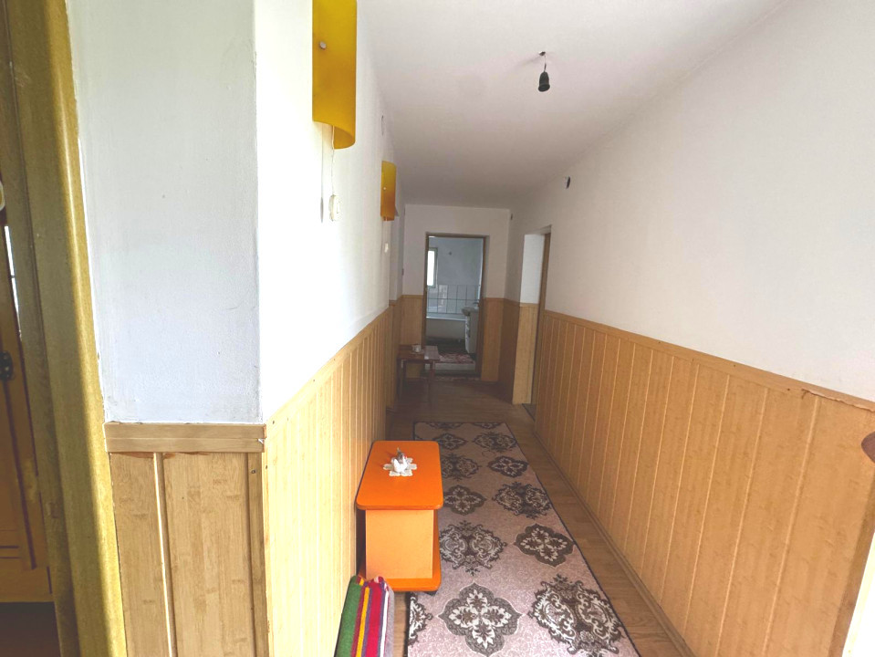 Casă solidă de vânzare în Bordenii Mari – teren generos, colț de liniște 