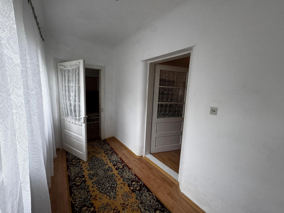 Casă solidă de vânzare în Bordenii Mari – teren generos, colț de liniște 