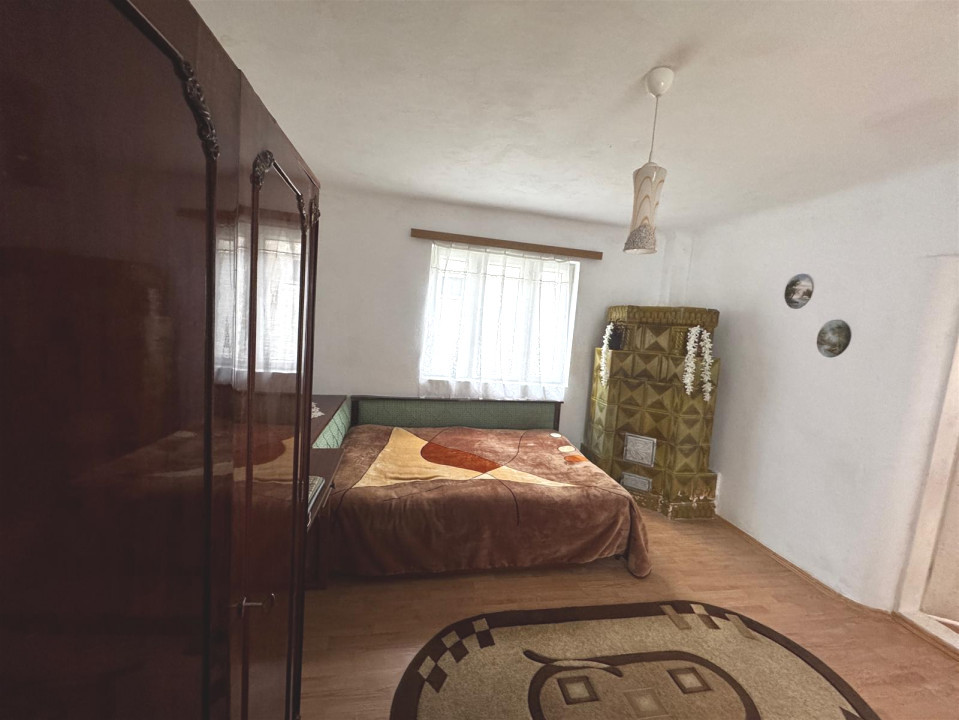 Casă solidă de vânzare în Bordenii Mari – teren generos, colț de liniște 