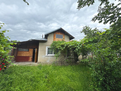 Casă solidă de vânzare în Bordenii Mari – teren generos, colț de liniște 