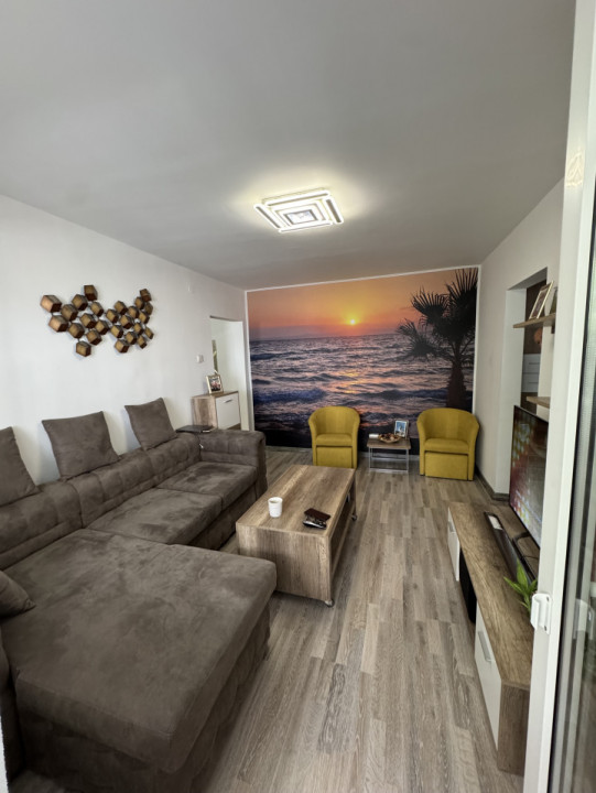 Apartament 3 cam, semidec, et 4/4, Malu Rosu- Deltei