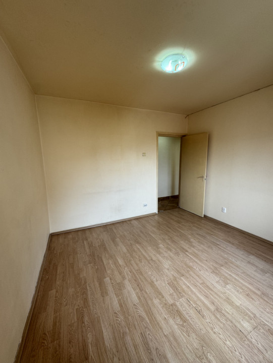 Apartament cf 1A, dec, et 2/4, zona Malu Rosu