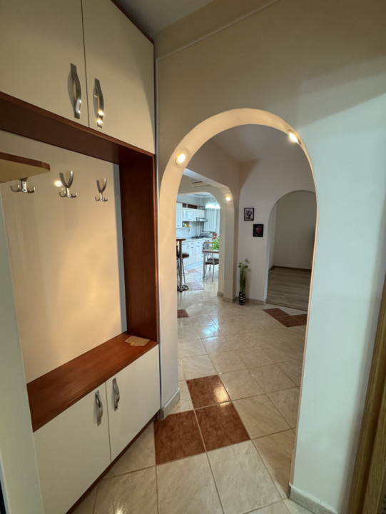 Apartament 3 cam, 2 gr sanitare, et 4/4, Ultracentral