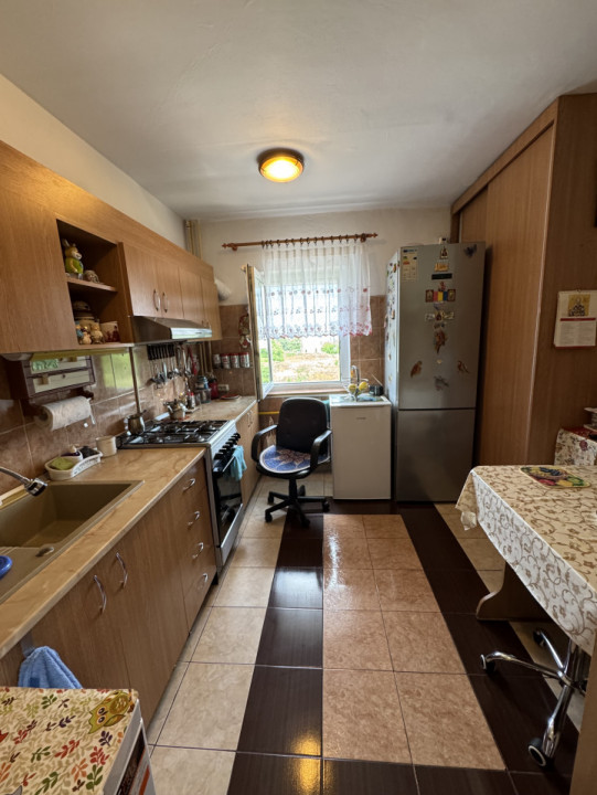 Apartament 2 cam, cf 1A, semidec, et 3/4, 9 Mai- Spitalul CFR
