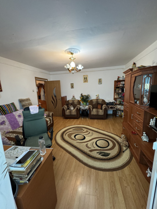 Apartament 2 cam, cf 1A, semidec, et 3/4, 9 Mai- Spitalul CFR