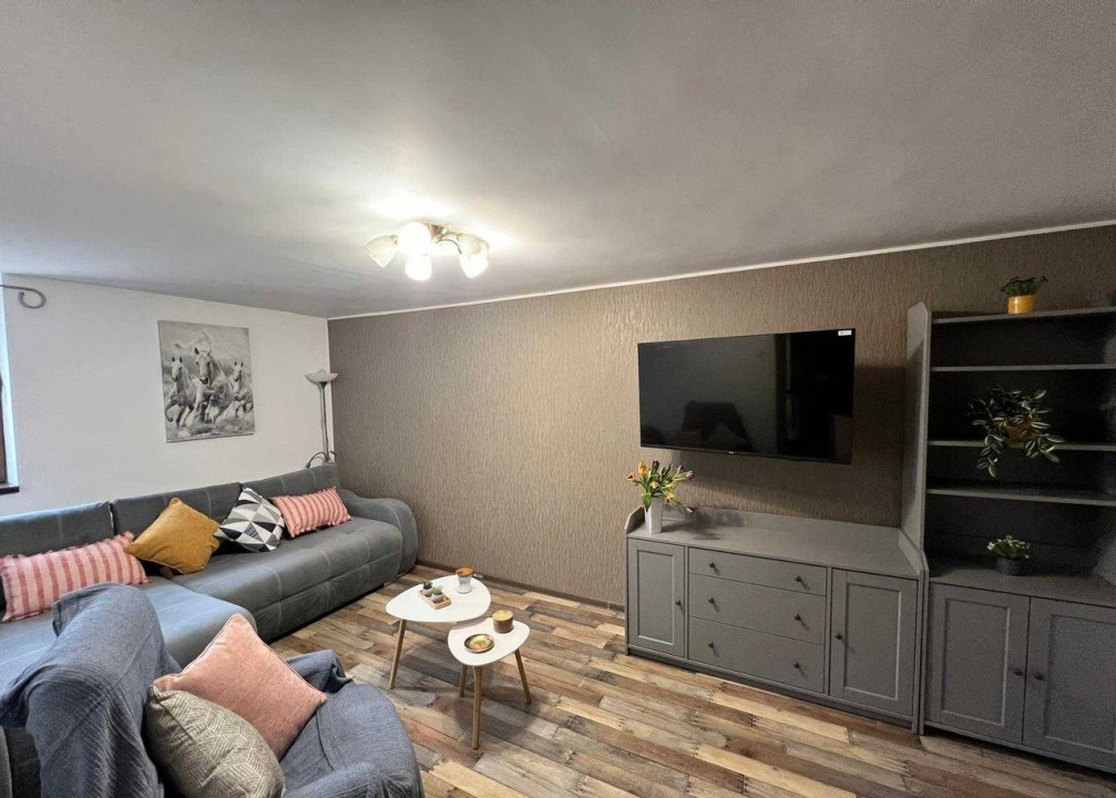 Vila P+1  plus spatii comerciale, Zona Bulevardul Bucuresti