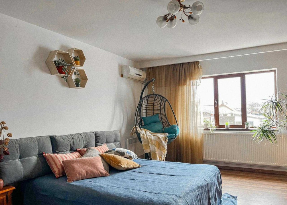 Vila P+1  plus spatii comerciale, Zona Bulevardul Bucuresti