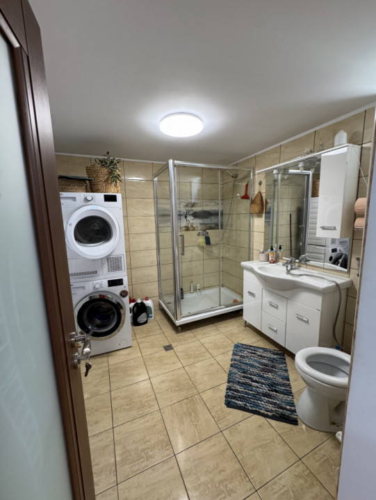 Vila P+1  plus spatii comerciale, Zona Bulevardul Bucuresti