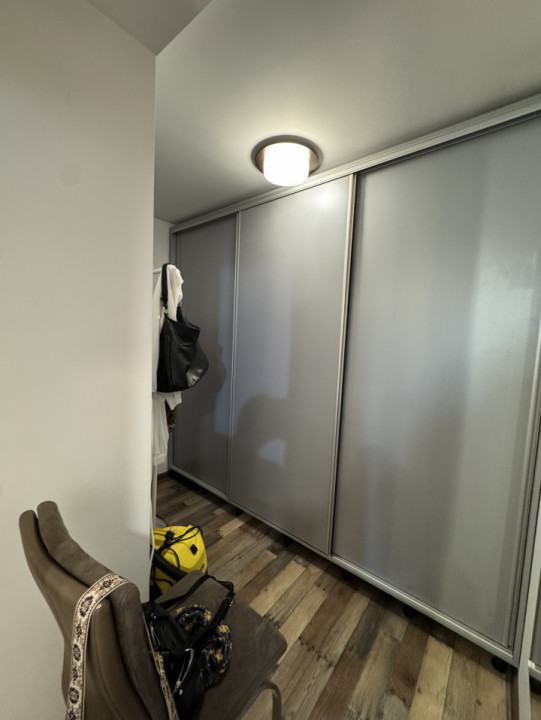 Vila P+1  plus spatii comerciale, Zona Bulevardul Bucuresti