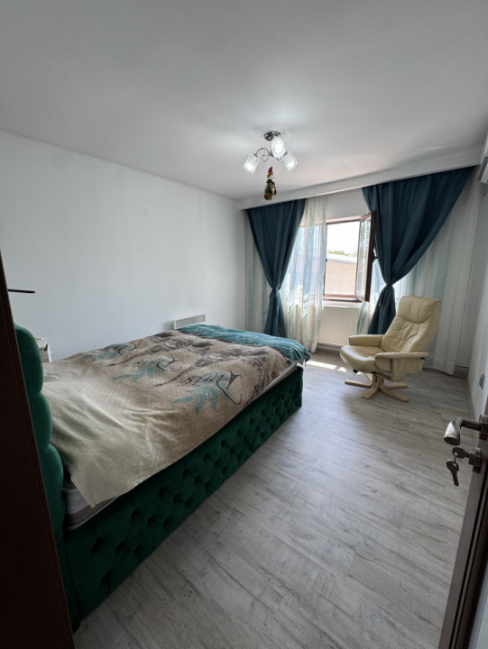 Vila P+1  plus spatii comerciale, Zona Bulevardul Bucuresti